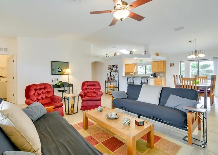Patio, Views & Boat Parking: Havasu Home! Vakantiehuis