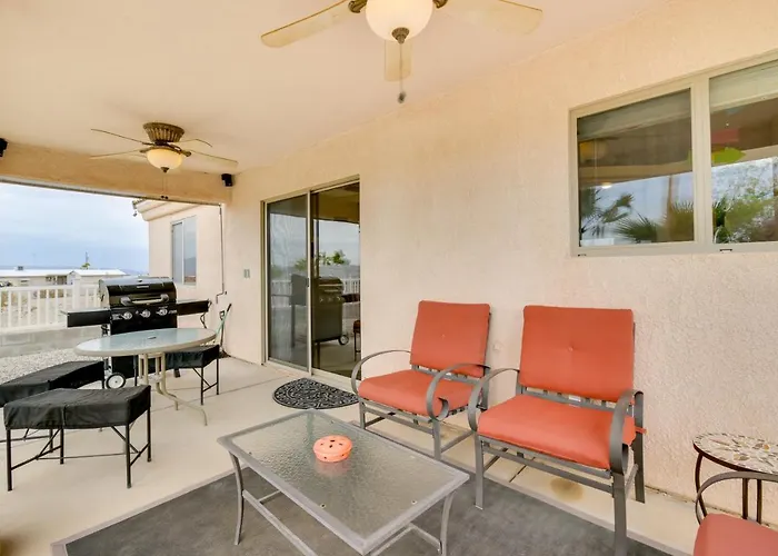 Patio, Views & Boat Parking: Havasu Home! Vakantiehuis *